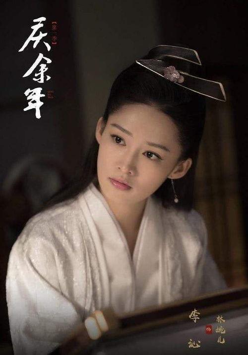 吃瓜爆料李沁,瓜田里的甜蜜瓜果，揭开娱乐圈的甜蜜面纱