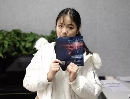 陈丽君吃瓜对比,一场娱乐与现实的碰撞