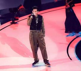 丝绸明星上脚,上脚瞬间尽显奢华魅力